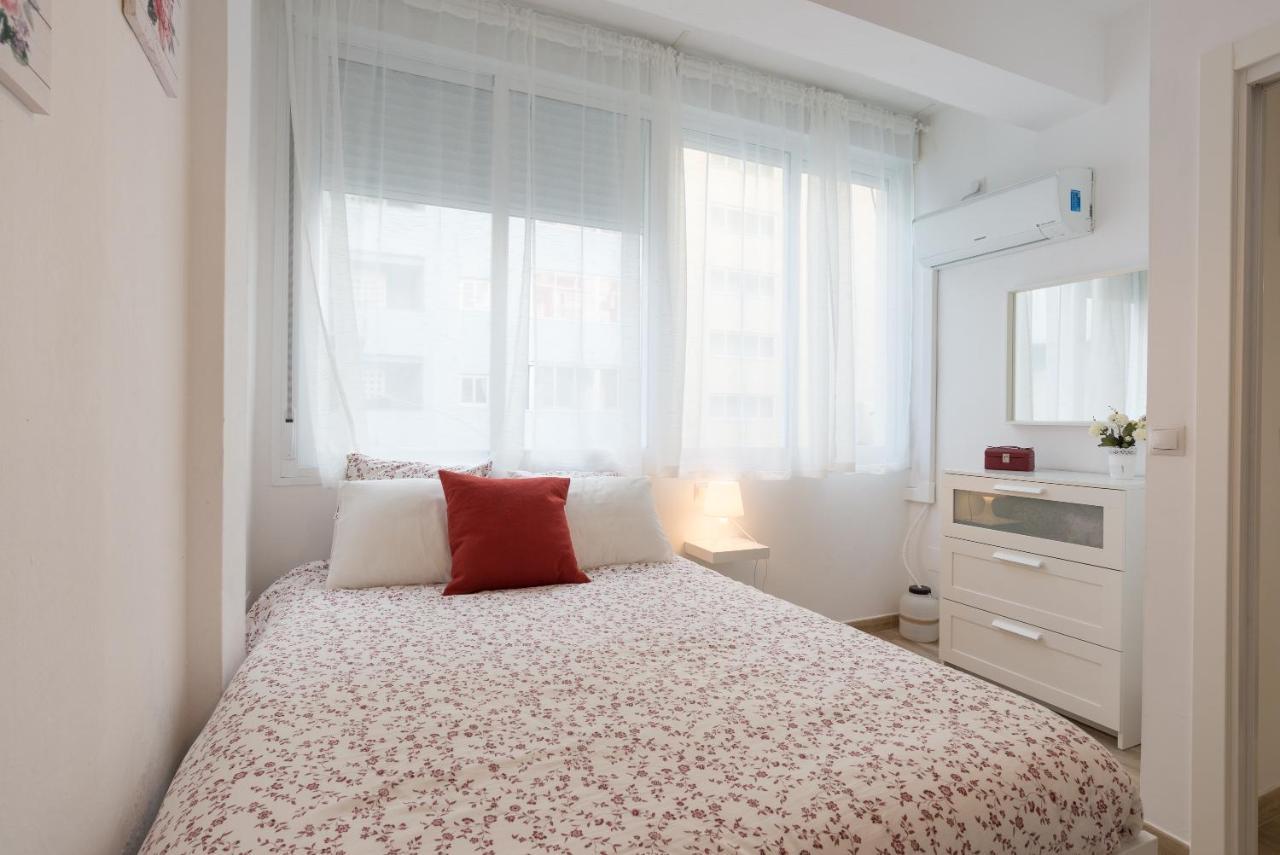 Malagasuite Front Beach Fuengirola Ngoại thất bức ảnh
